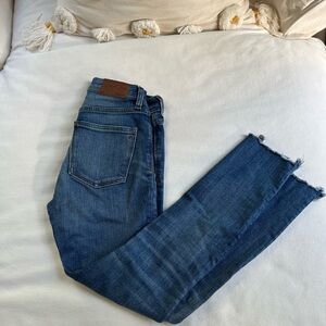 Madewell 9”High-Rise Skinny Crop Jeans